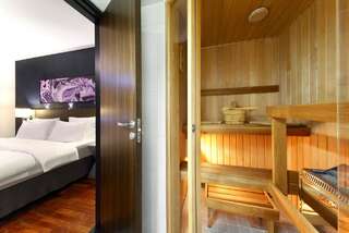 Отель Radisson Blu Hotel Lietuva Вильнюс Люкс с сауной-1