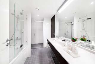 Отель Radisson Blu Hotel Lietuva Вильнюс Люкс-12